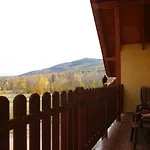 Wynajem Pokoi Pod Lasem Rum i privatbostad Karpacz