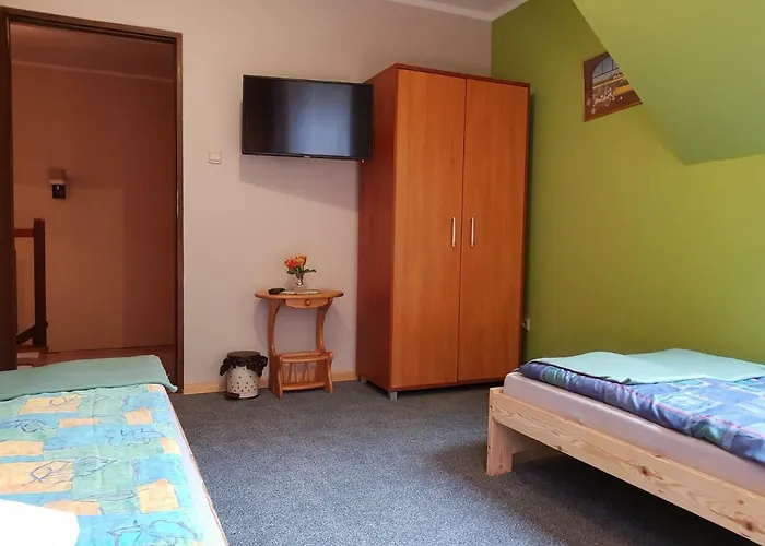 Homestay Wynajem Pokoi Pod Lasem