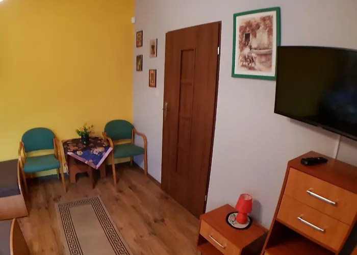 Wynajem Pokoi Pod Lasem